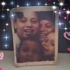 Meet your Posher, Tomika